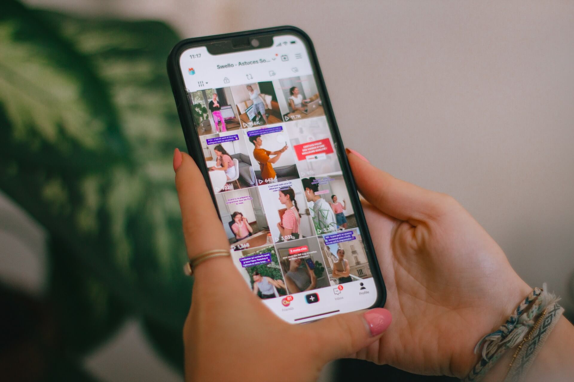 TikTokのおすすめに乗らない原因と解決策