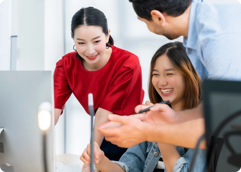 三人で成長する